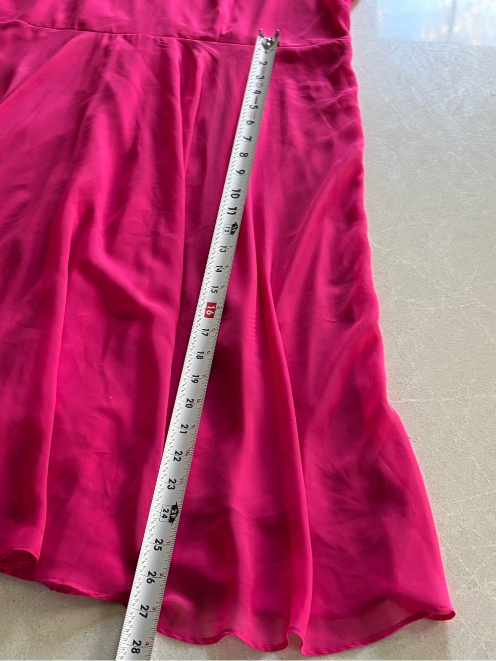 Fuchsia Ruffled Cold-Shoulder Midi Dress - Picture 8 of 9